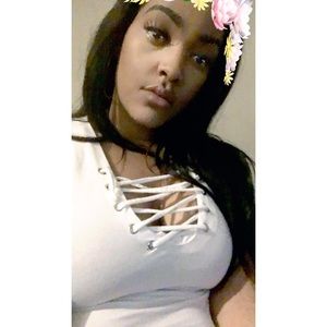 Meet your Posher, Kayla